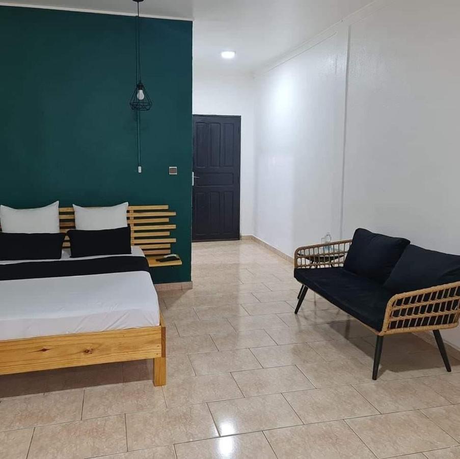 O'Jasmin Hotell Mamoudzou Exteriör bild