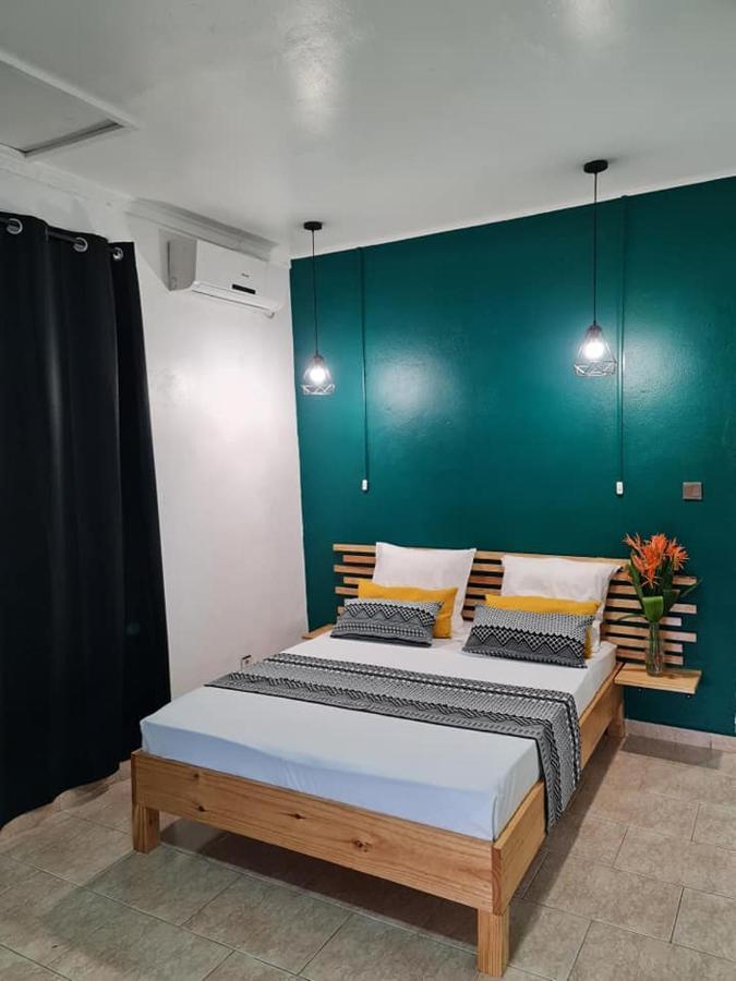 O'Jasmin Hotell Mamoudzou Exteriör bild